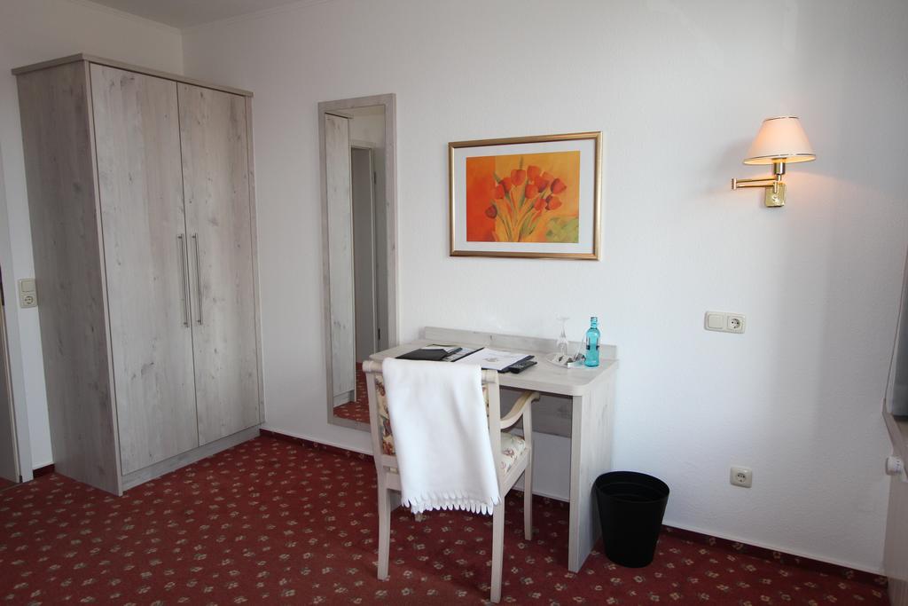 Hotel Thormaehlen Bliestorf Стая снимка