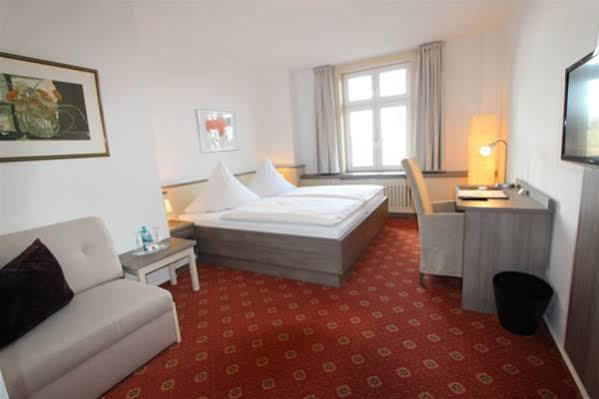 Hotel Thormaehlen Bliestorf Екстериор снимка